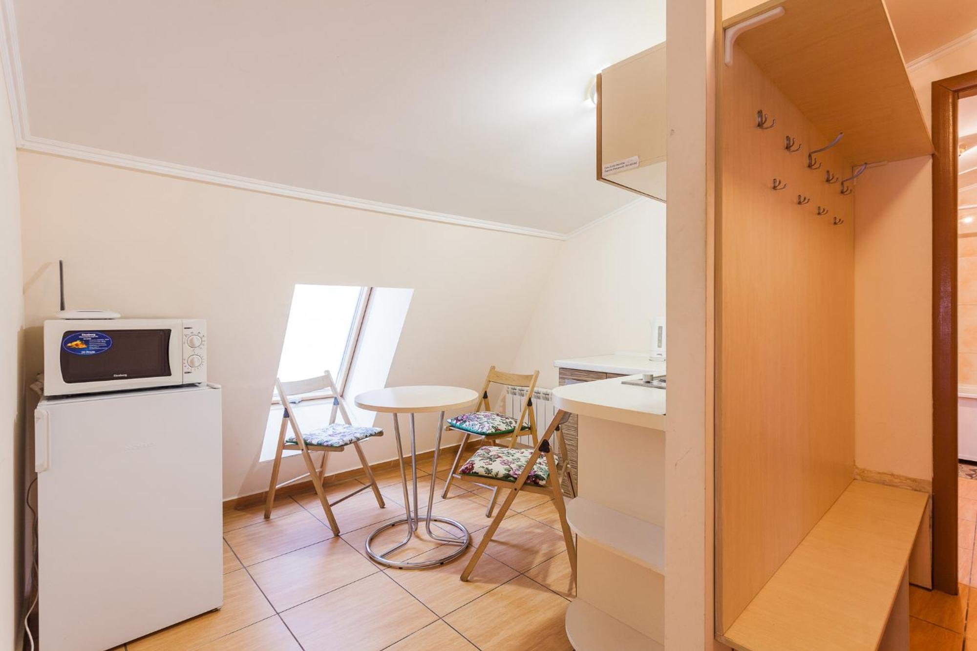 Apartment At Malaya Zhytomyrska 5 เคียฟ ภายนอก รูปภาพ