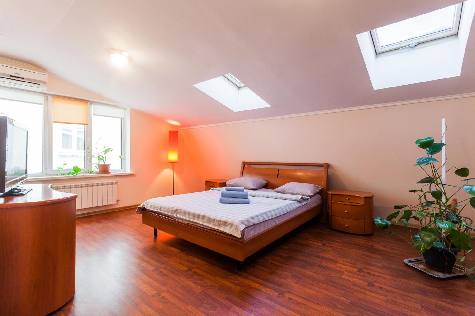 Apartment At Malaya Zhytomyrska 5 เคียฟ ภายนอก รูปภาพ